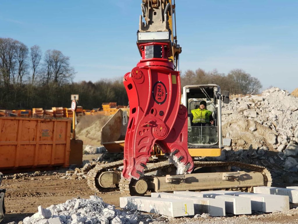 Concrete Pulveriser Rotating